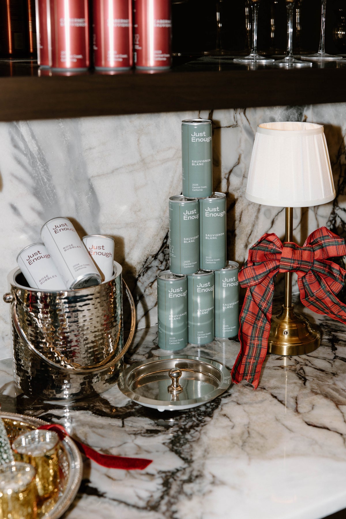 <strong>Give Your Home Bar a Holiday Makeover</strong>
